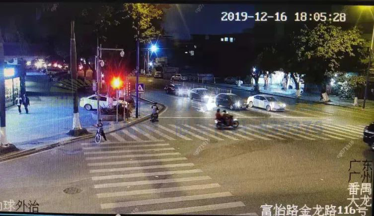 圖17 晚高峰南進(jìn)口車(chē)流排隊(duì)較短(優(yōu)化后)