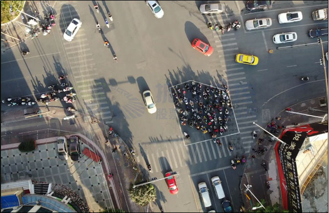 圖11 早高峰南進(jìn)口非機(jī)動(dòng)車駛?cè)氪袇^(qū)（優(yōu)化后）