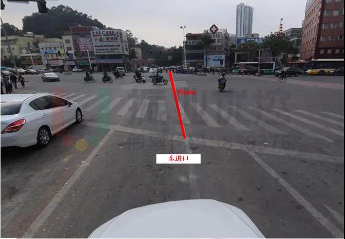 圖6 東進(jìn)口停車線視角(優(yōu)化前)