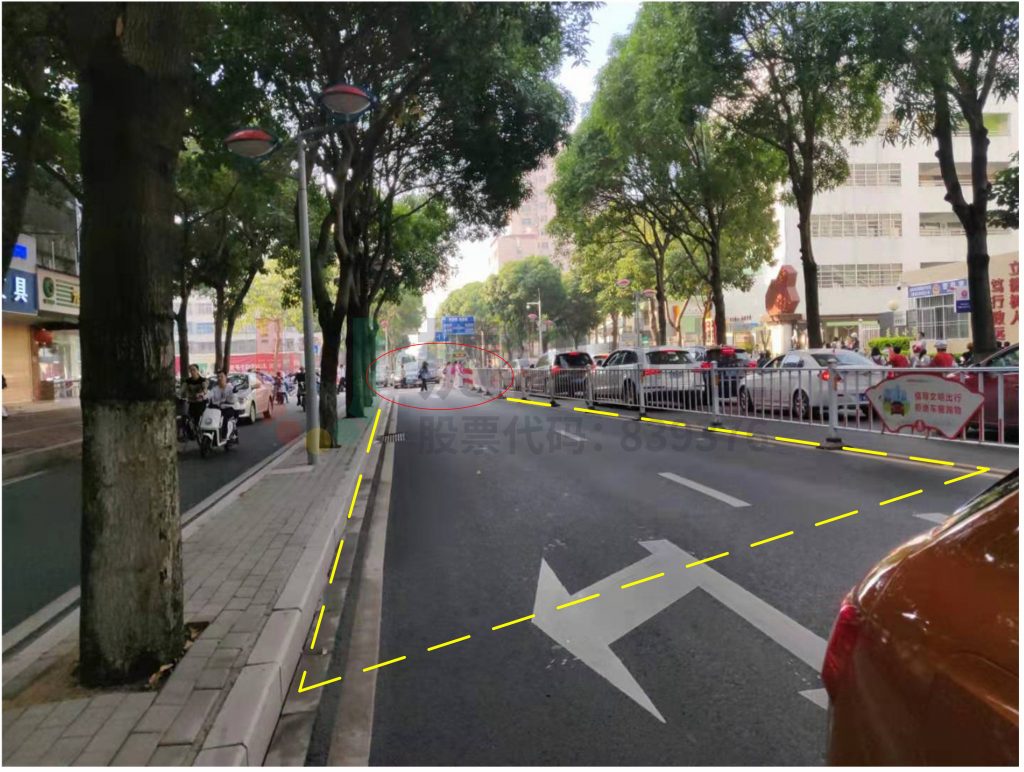 圖16 學(xué)生上下學(xué)高峰時(shí)段南進(jìn)口交通流斷流