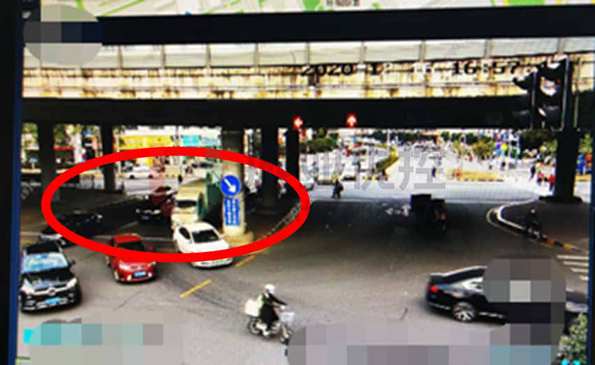 圖6 改造前左轉(zhuǎn)排隊(duì)情況