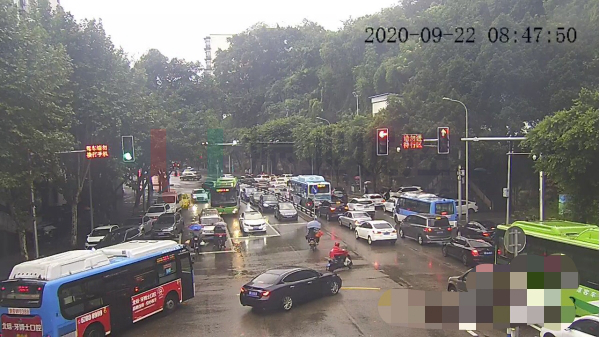 圖7 路口優(yōu)化前后對(duì)比