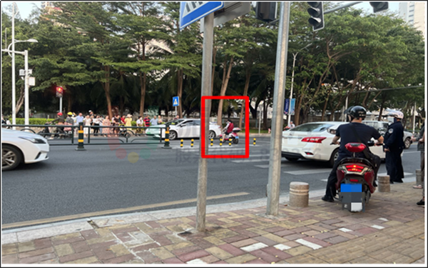 圖3 行人與機(jī)動(dòng)車(chē)沖突